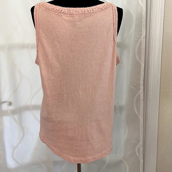 J Crew Light Peach Crochet Trim Tank Top, Size XL - Picture 3 of 6